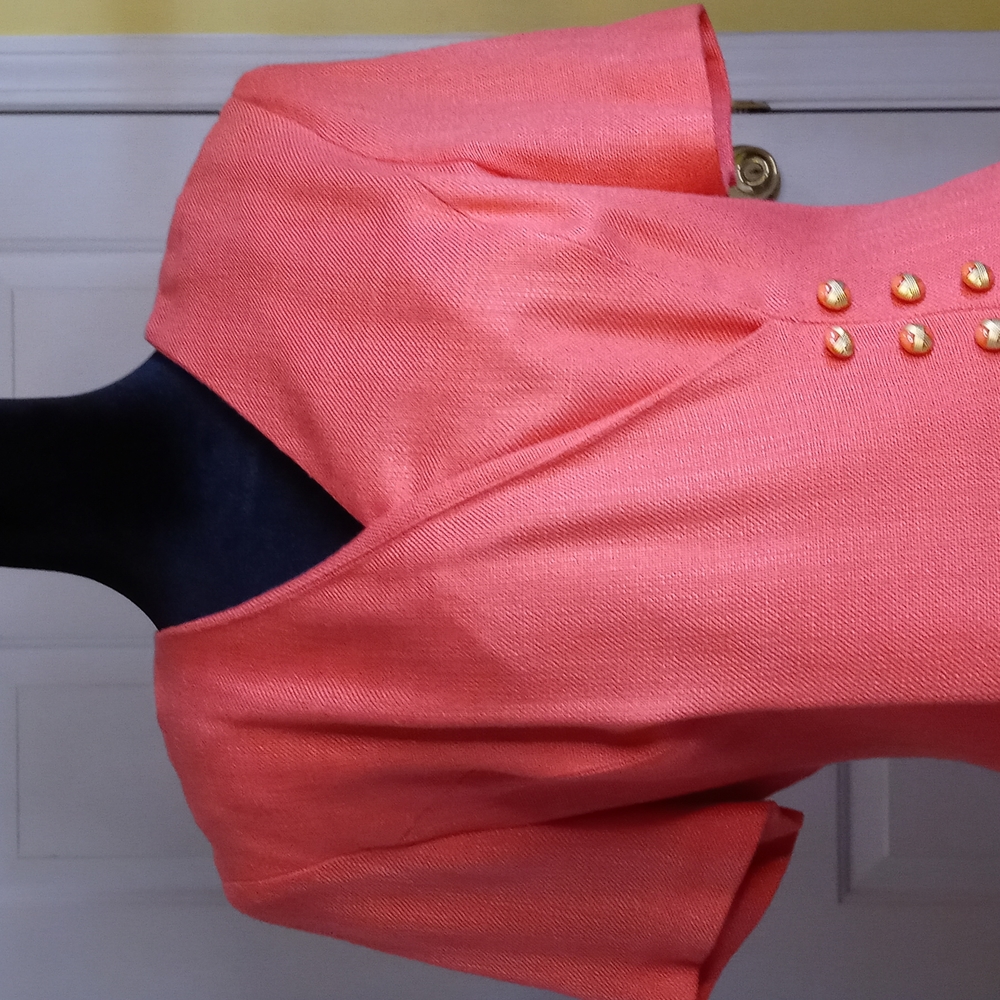 Yves Cossette V- Neck Peach Colored Dress with Gold Buttons Size Petite 10